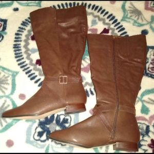 Woman's Brown Tall Wide Calf Boots